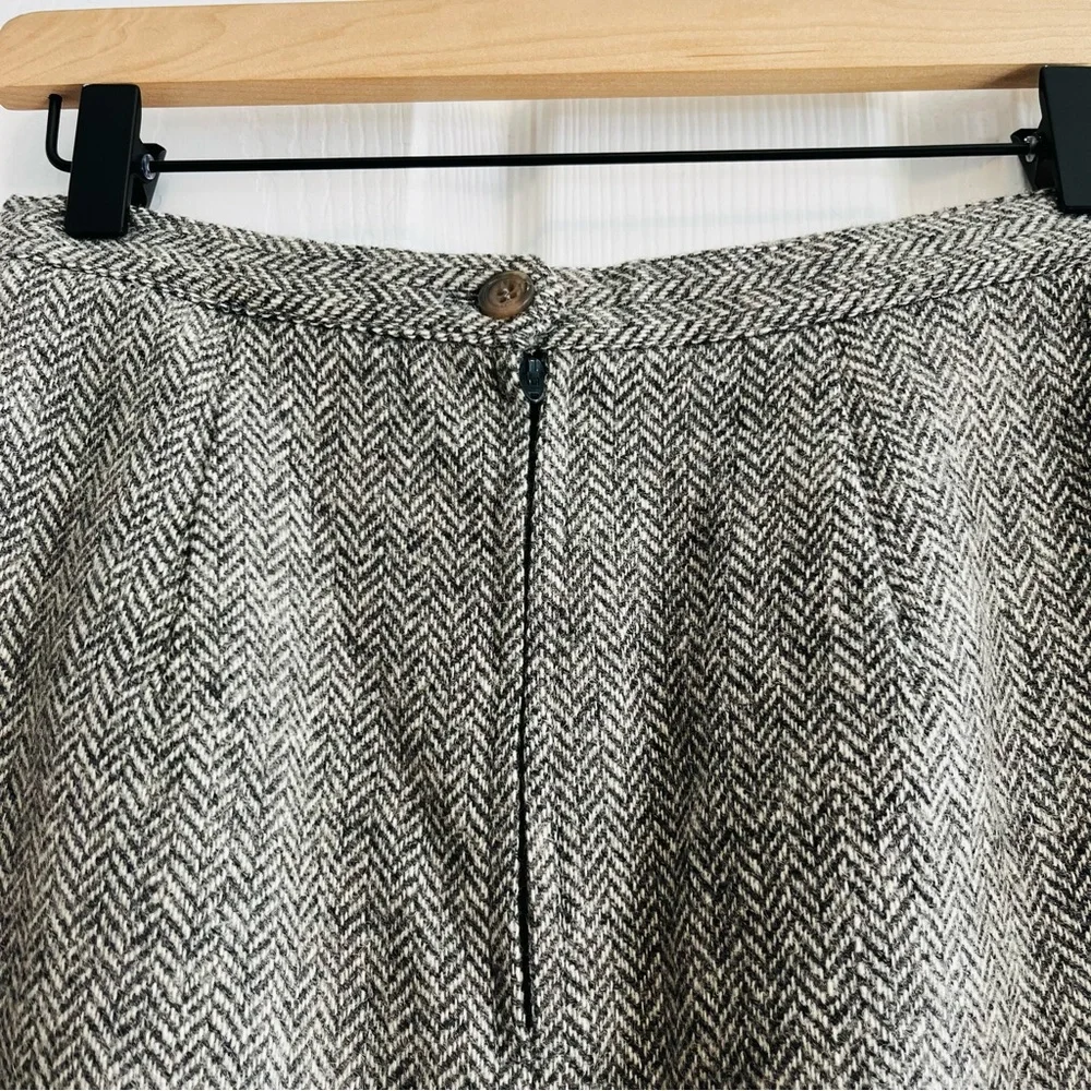 Vintage 70’s\80’s Prestige Boston Classic Gray Wool Blend Herringbone Skirt 10